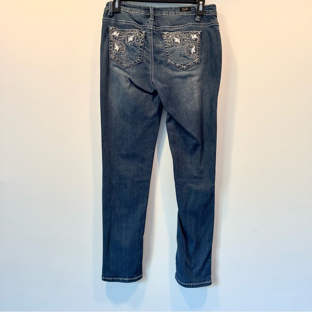 Earl Jeans Women's blue wash embroidered embellished low rise jeans, Size 4